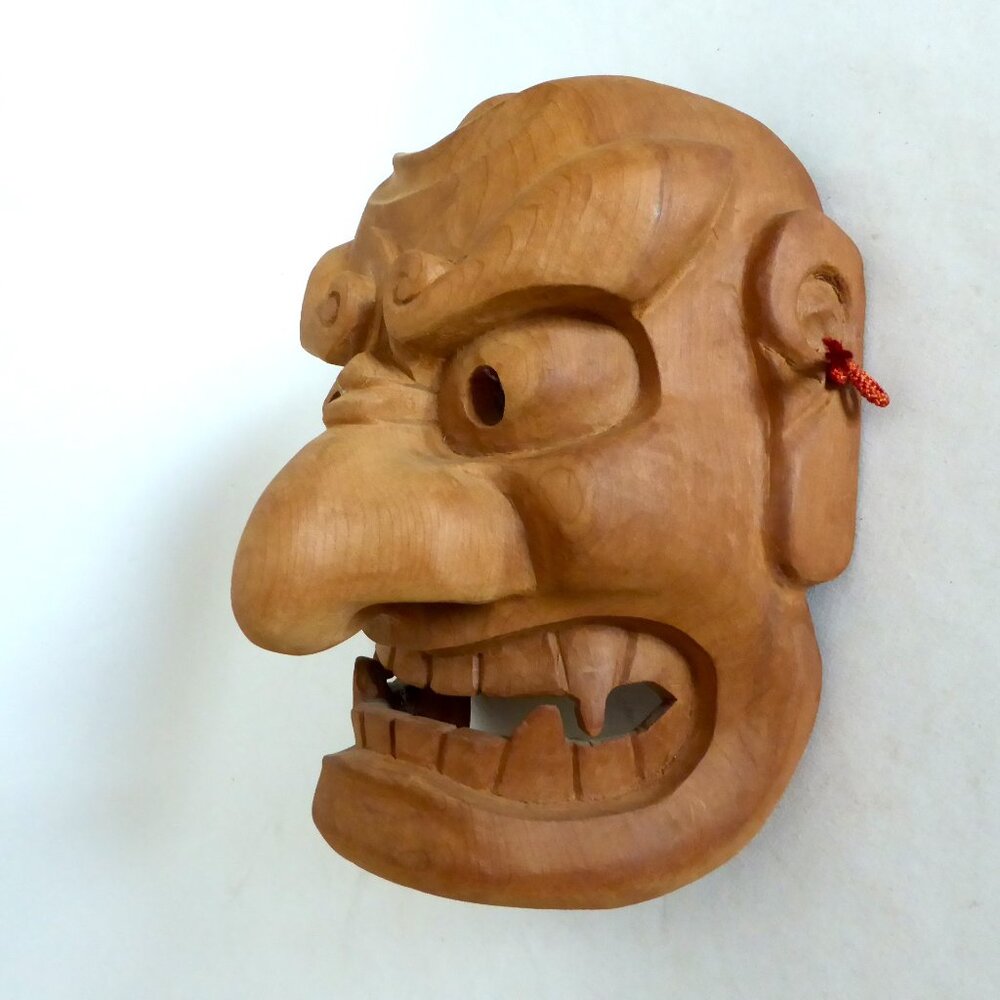 VINTAGE 9” JAPAN HANNYA DEMON HAND CARVED WOOD MASK WALL HANGING